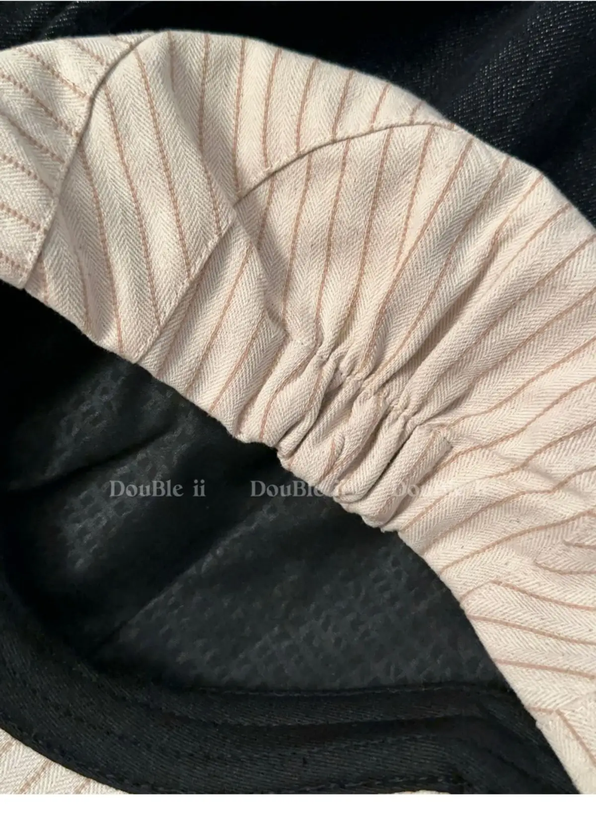 Double I British Retro Niche Duckbill Cap Women — feature 16
