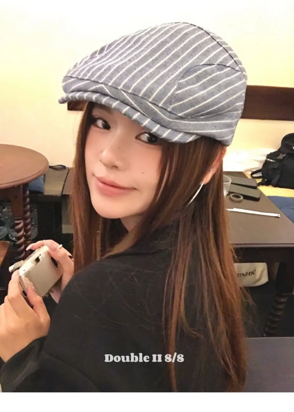 Double I British Retro Niche Duckbill Cap Women — feature 4