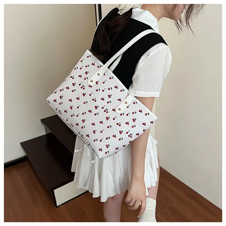 Women Cross-Border Contrasting Cherry Print Shoulder Bag 2025 — feature 26