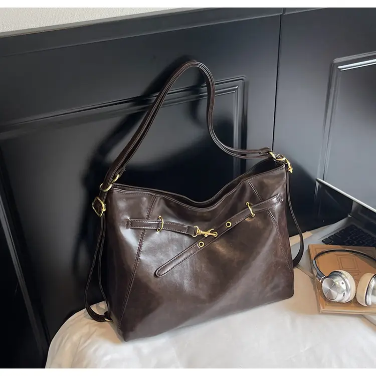Retro Brown Leather Shoulder Bag for Women 2025 — feature 23