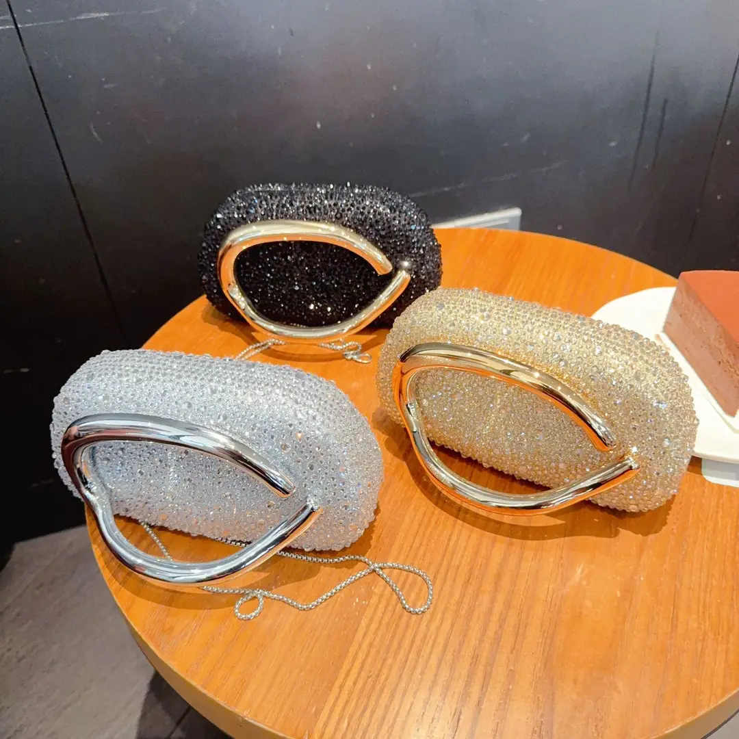 European and American Cross-Border Trendy Classic Round Box Clutch Bag Evening Bag Acrylic Bag Retro Metal Handle Single Shoulder Crossbody — feature 4