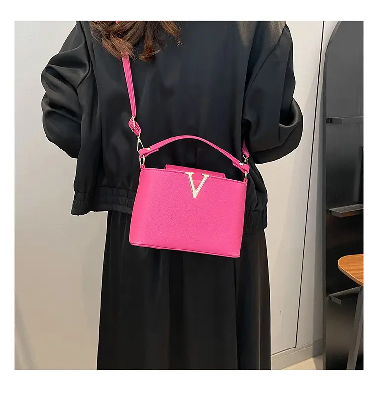 Pink V-Logo Women's Handbag 2025 — feature 30