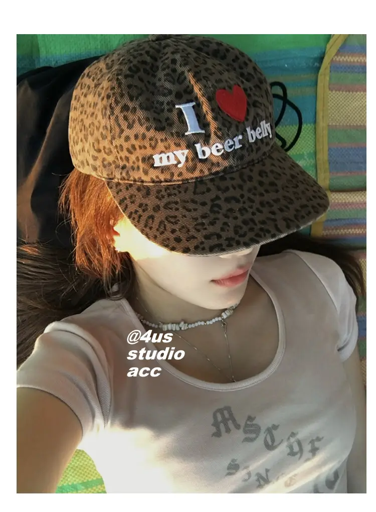 Women Leopard Print Beer Belly Cap with Heart — feature 6