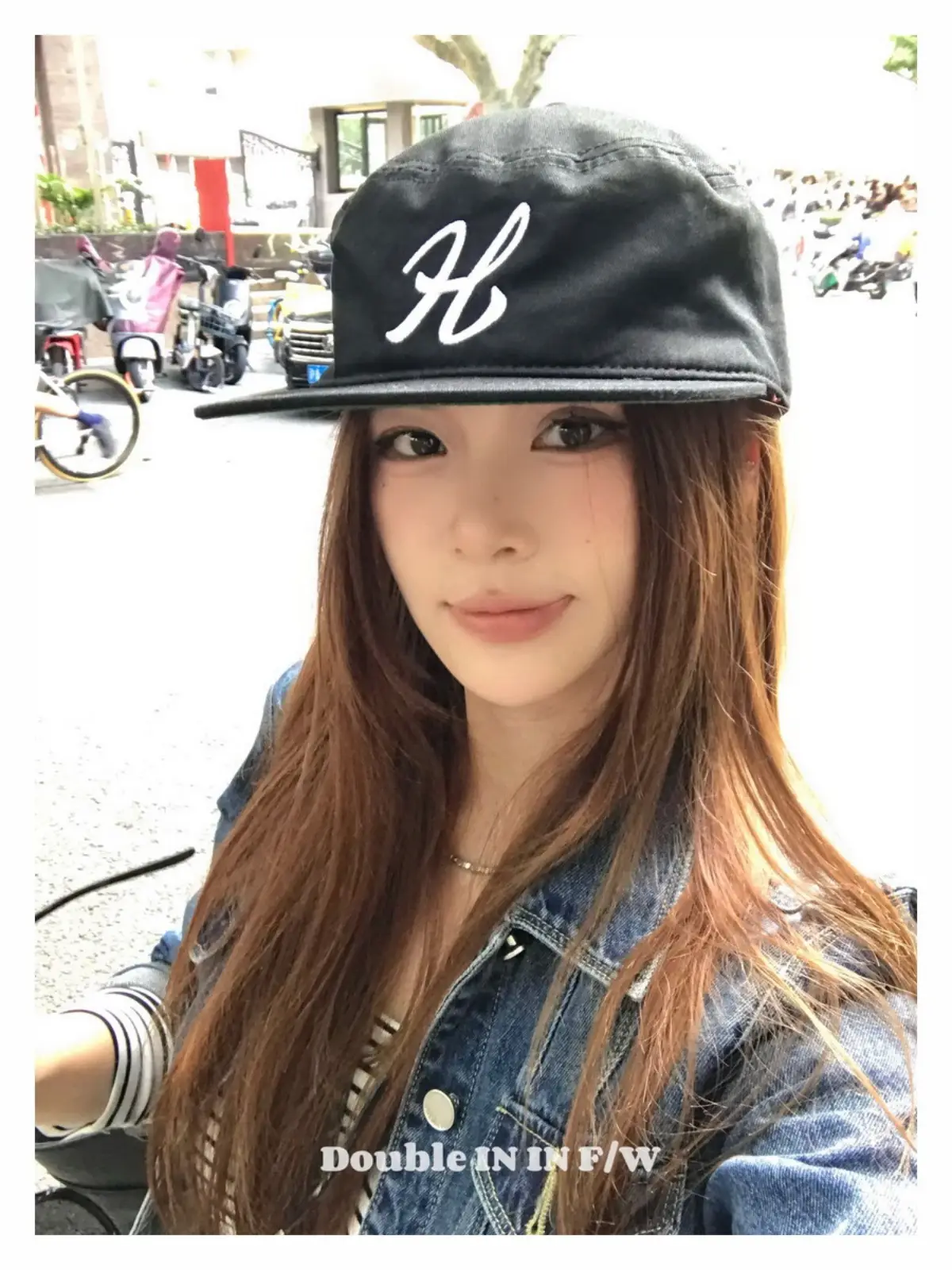 Women Black Houndstooth Embroidered Baseball Cap — feature 23