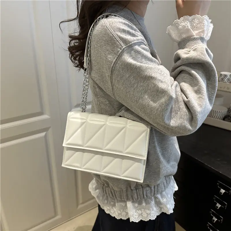 2025 New Fashion Indentation Retro Ladies Bags Solid Color - Image 7