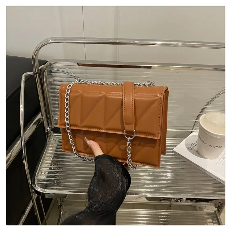 2025 New Fashion Indentation Retro Ladies Bags Solid Color — feature 31
