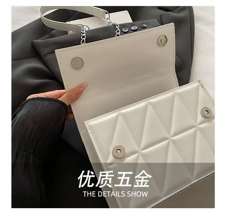 2025 New Fashion Indentation Retro Ladies Bags Solid Color — feature 7