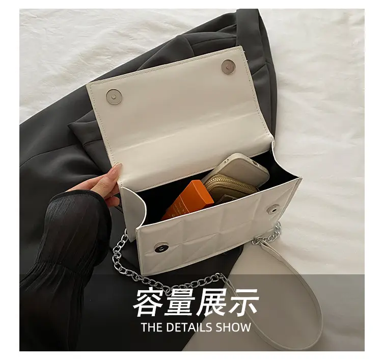 2025 New Fashion Indentation Retro Ladies Bags Solid Color — feature 9