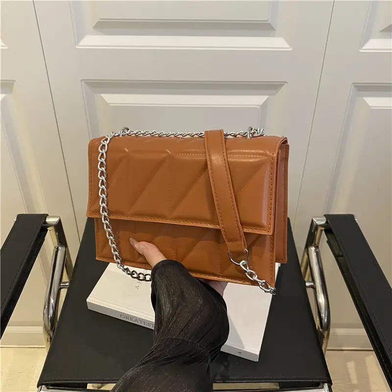 2025 New Fashion Indentation Retro Ladies Bags Solid Color - Image 4