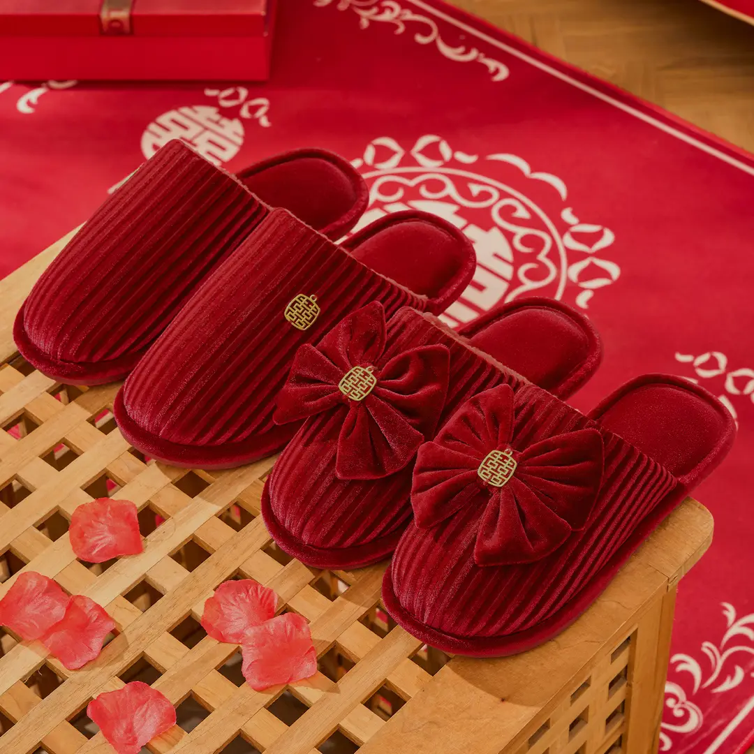 Autumn and Winter Wedding Cotton Slippers for Newlyweds, Festive Big Red Pair of Bride and Groom Indoor Dowry Accessible Luxury - Image 5
