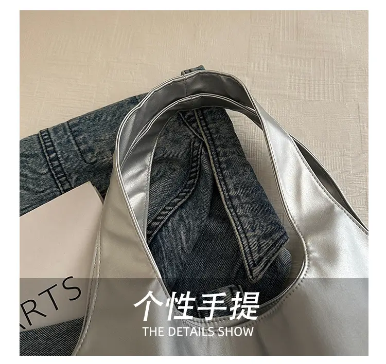 Women's Printed Shoulder Bags 2025 Black White Silver — feature 4