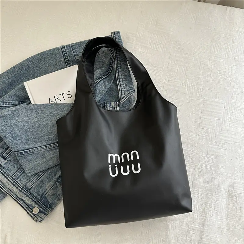Women's Printed Shoulder Bags 2025 Black White Silver - Image 3