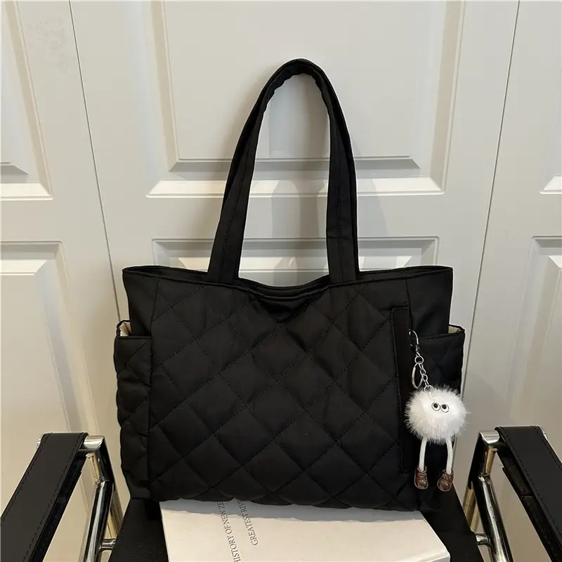 Black Quilted Women's Shoulder Bag 2025 New Commuter - Image 10