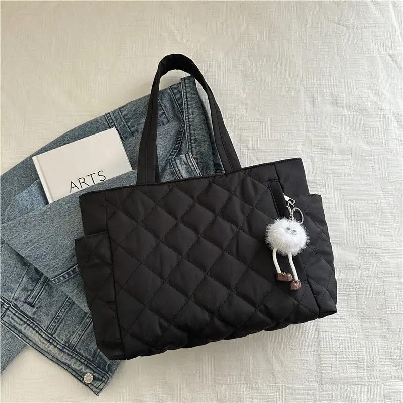 Black Quilted Women's Shoulder Bag 2025 New Commuter - Image 4
