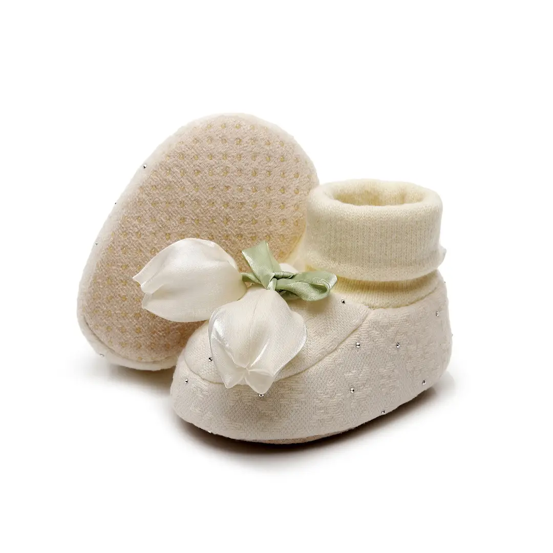 Baby Shoes for Spring and Autumn, Soft-Soled Shoes for Baby Girls, 0-6-12 Months, Infant Soft-Soled Walking Shoes with Closed Toe