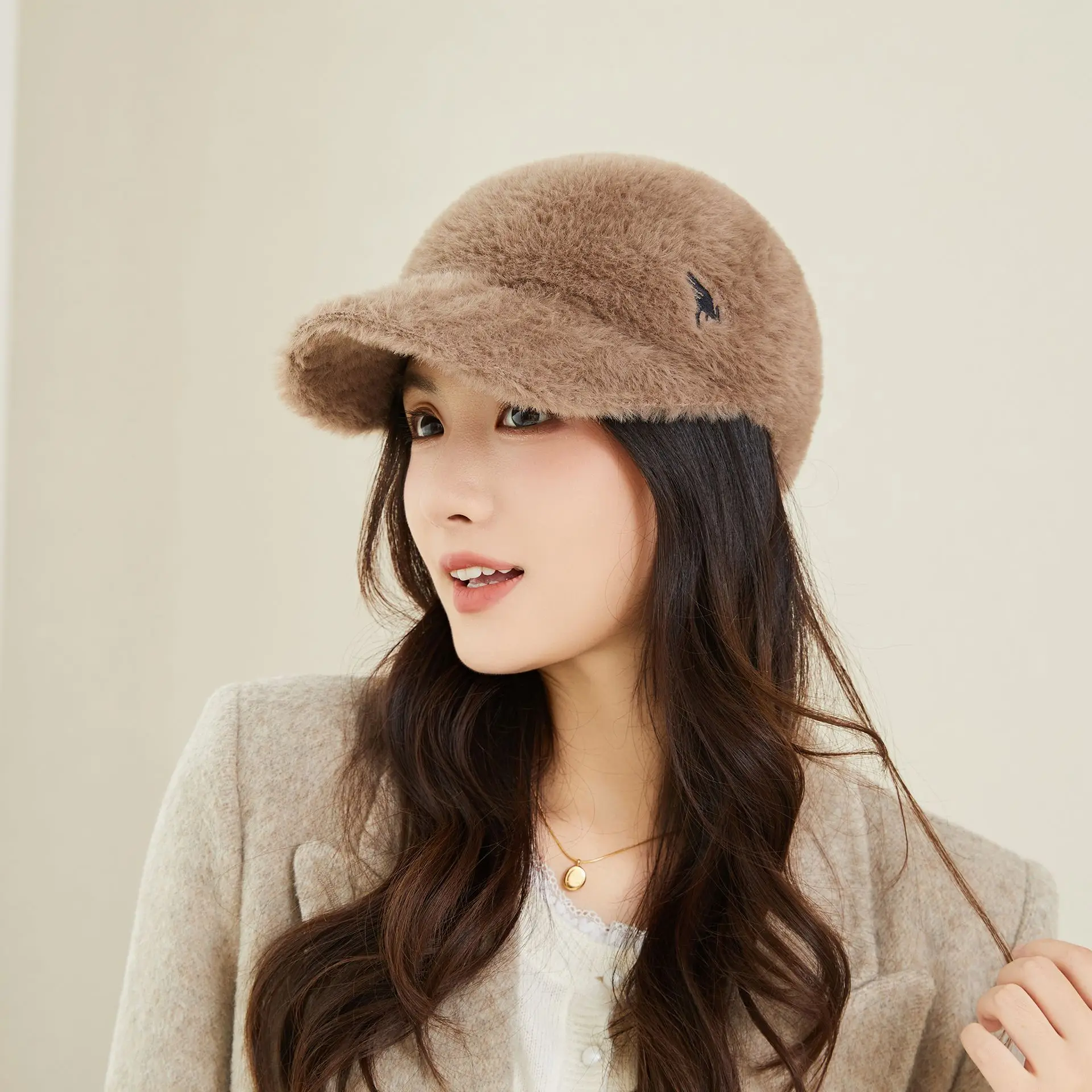 New Korean Style Plush Baseball Cap Women Winter Cycling Travel