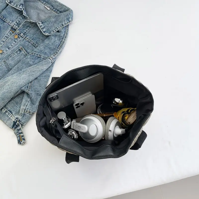Women's Silver Puffer Tote Bag 2026 Summer