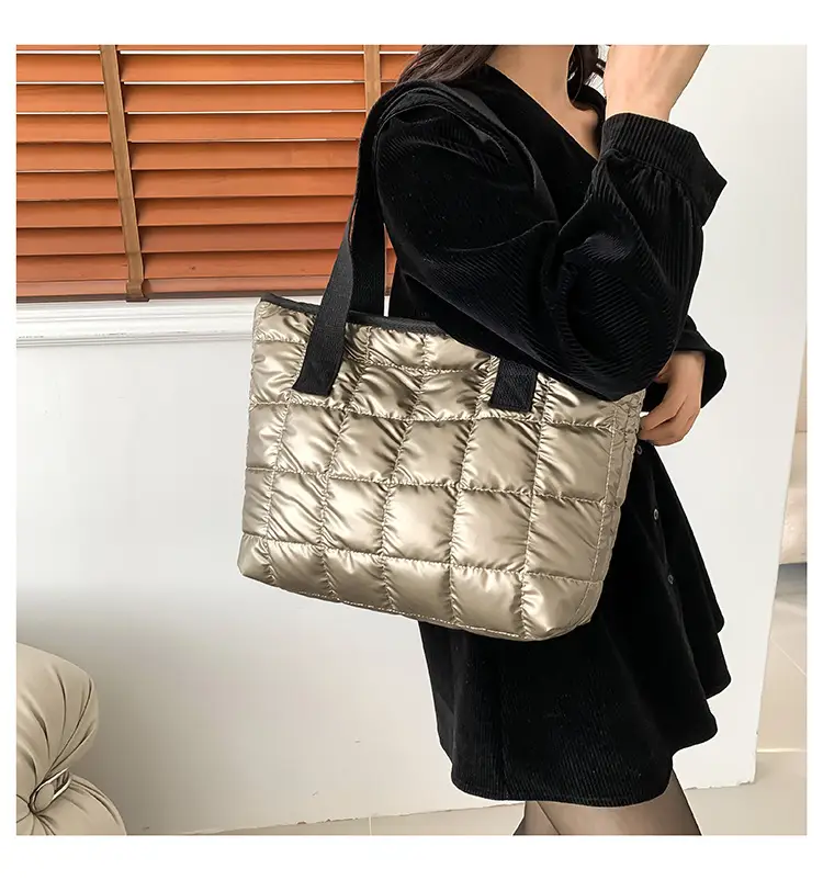 Women's Silver Puffer Tote Bag 2026 Summer — feature 34