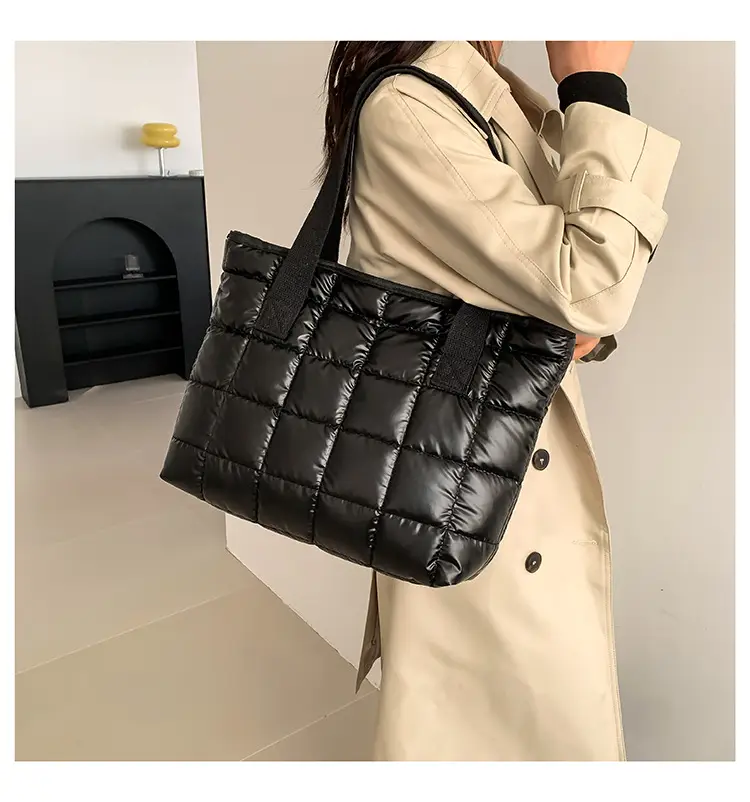Women's Silver Puffer Tote Bag 2026 Summer — feature 38