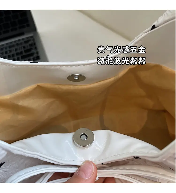 Women's Beige Korean Bow Shoulder Bag 2025 — feature 3