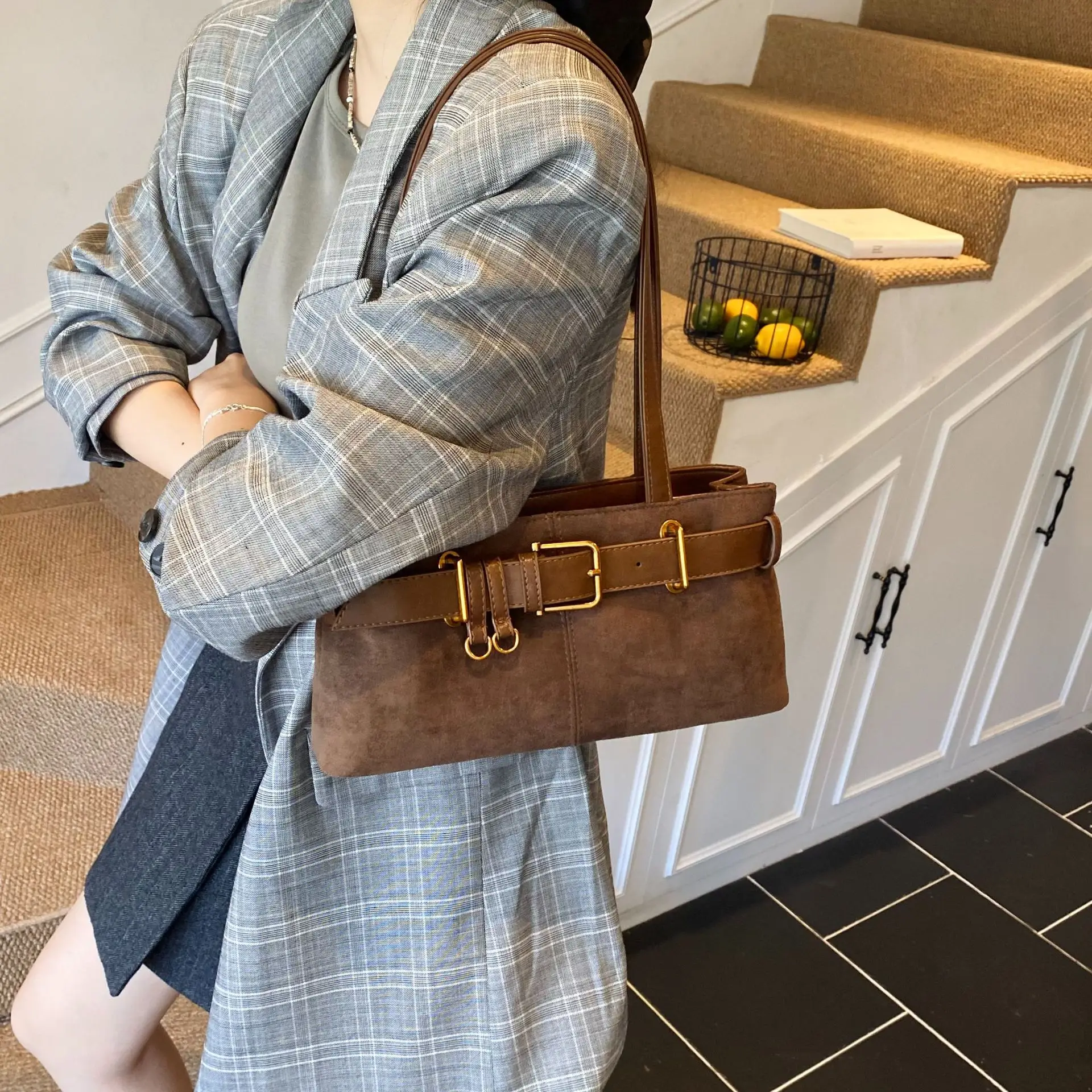 Women's Retro Suede Armpit Bag Beige Black 2025 - Image 9
