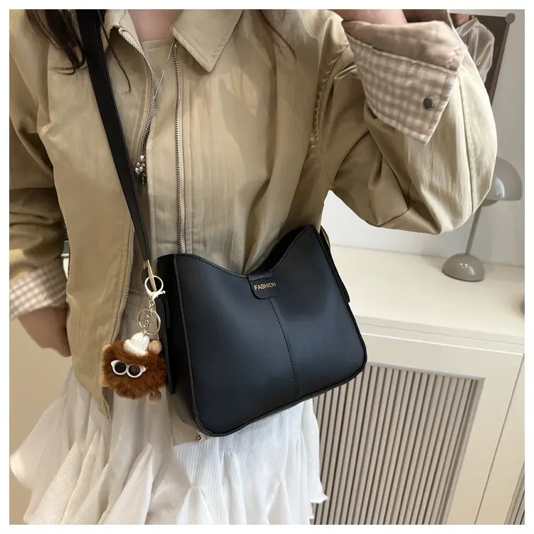 Women Retro Bucket Bag Cream 2025 Crossbody — feature 14