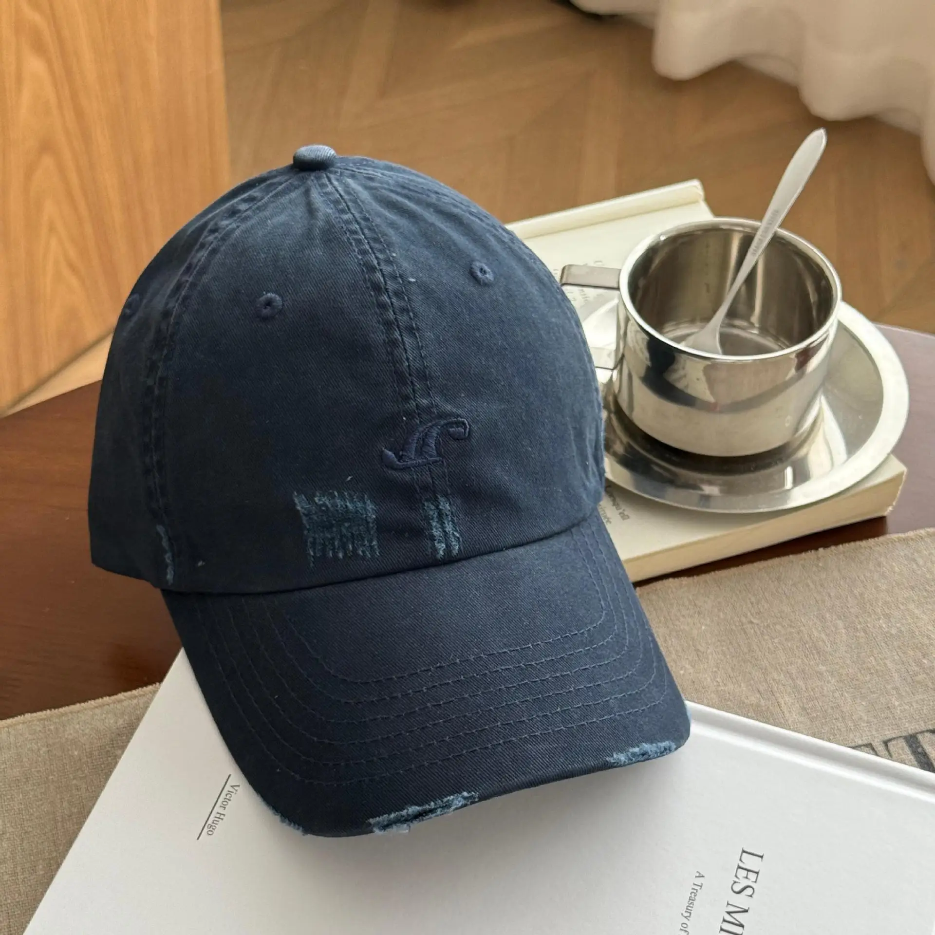 2025 Washed Gradient Baseball Cap Brown Men Women - Image 2