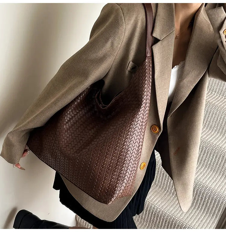 Women Woven Bucket Bag Large Capacity Autumn Winter — feature 14