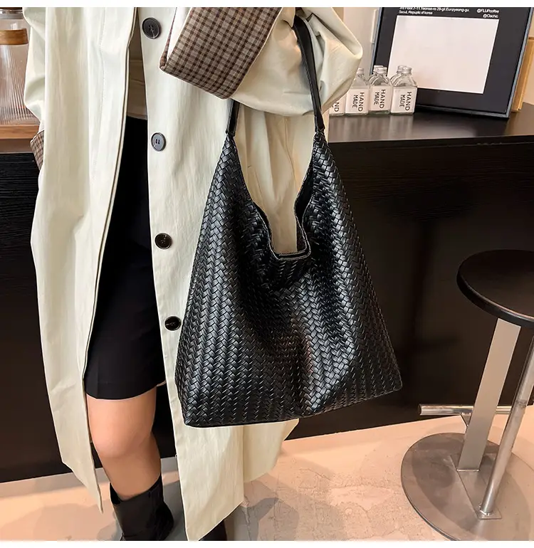Women Woven Bucket Bag Large Capacity Autumn Winter — feature 27