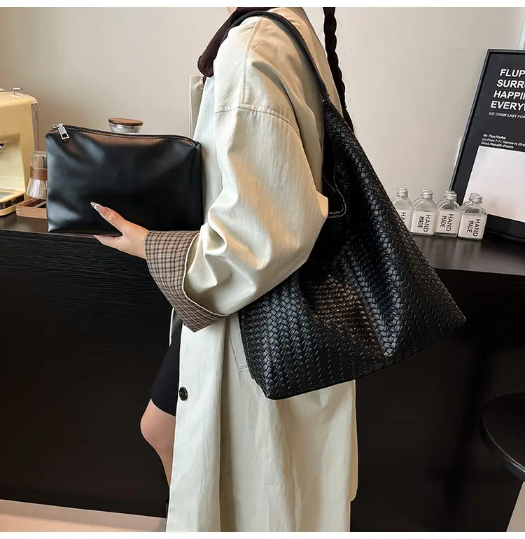 Women Woven Bucket Bag Large Capacity Autumn Winter — feature 30