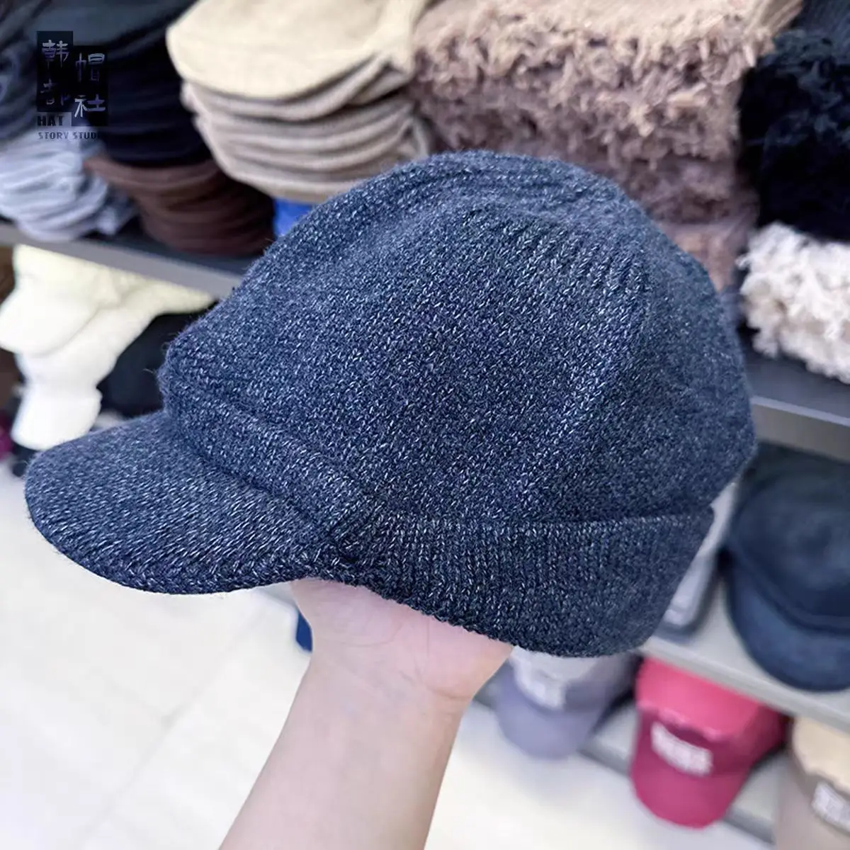 Women's Woolen Duckbill Hat for Winter Warm Face Cover - Image 7