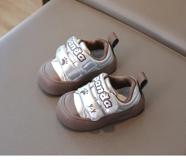2024 New Autum Baby Shoes 0-1-2 Years Old Soft-Soled Baby Toddler Shoes Fashionable and Versatile Sneakers for Boys and Girls — feature 11