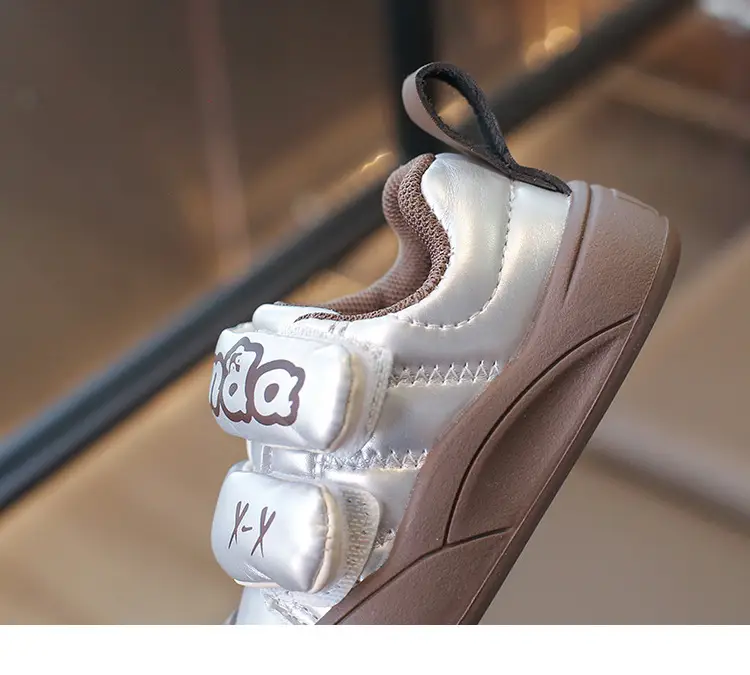 2024 New Autum Baby Shoes 0-1-2 Years Old Soft-Soled Baby Toddler Shoes Fashionable and Versatile Sneakers for Boys and Girls — feature 19