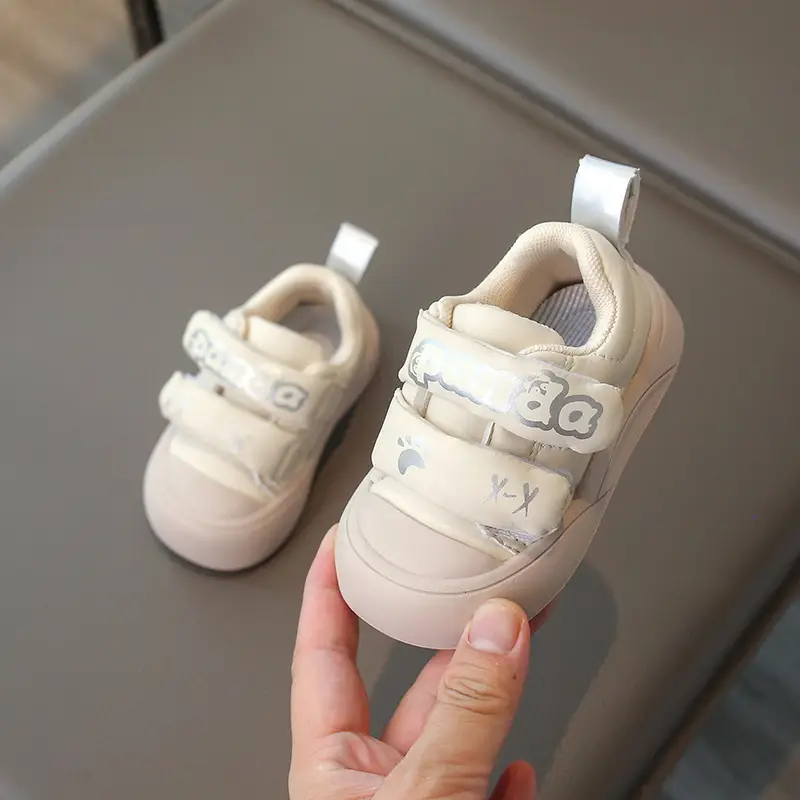 2024 New Autum Baby Shoes 0-1-2 Years Old Soft-Soled Baby Toddler Shoes Fashionable and Versatile Sneakers for Boys and Girls
