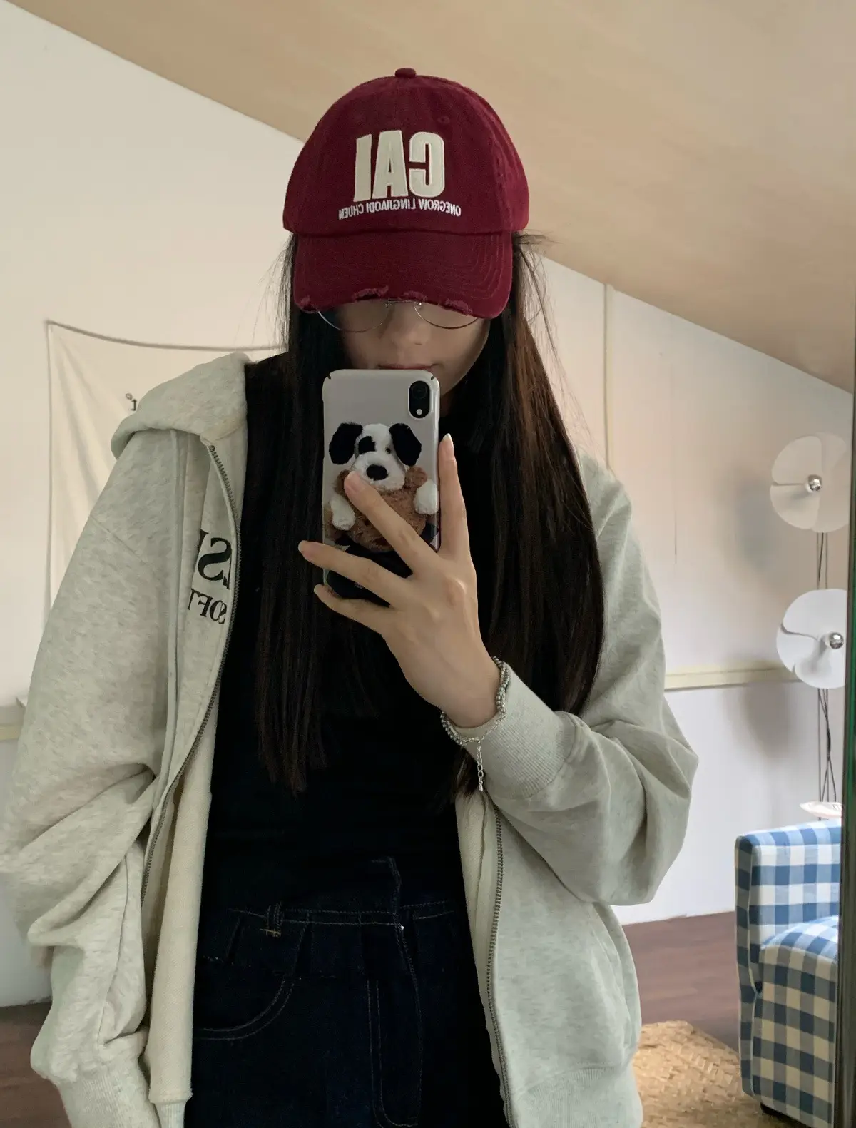 Women Baseball Cap with Letter Embroidery, Distressed Duckbill Cap for Spring — feature 3