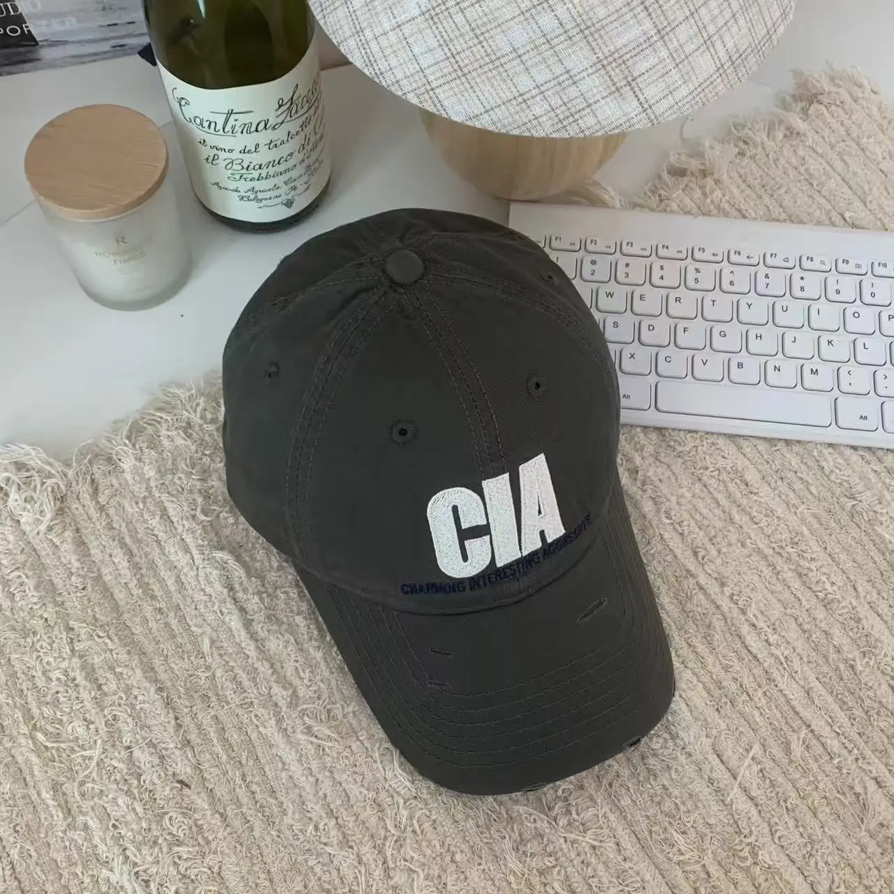 Women Baseball Cap with Letter Embroidery, Distressed Duckbill Cap for Spring - Image 7