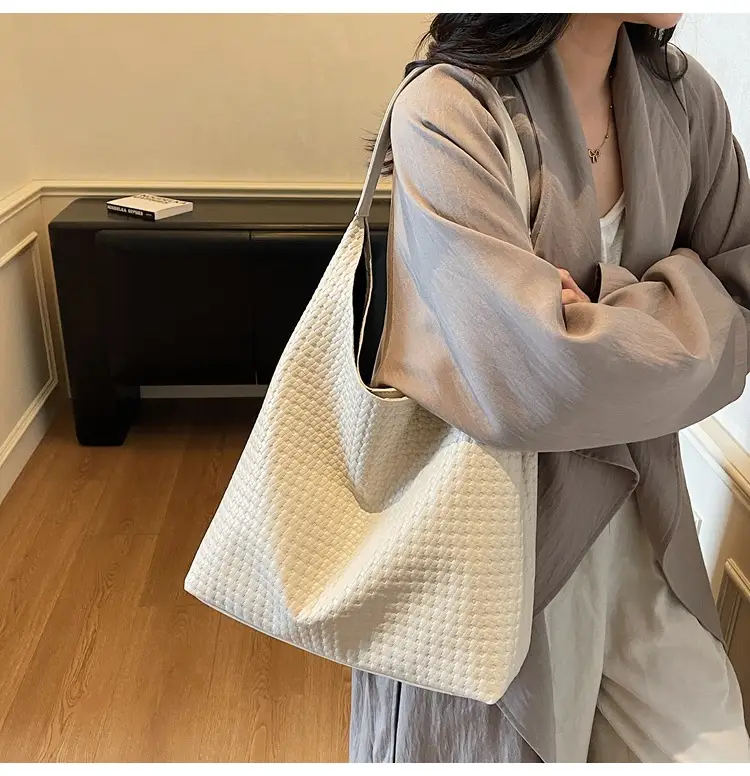 Brown Woven Shoulder Bag for Women Large Capacity — feature 23