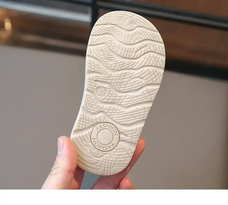 Boys' Closed-Toe Sandals 2025 Summer Tan — feature 23