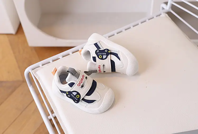 Pink Soft-Soled Toddler Baby Sneakers for Girls — feature 7
