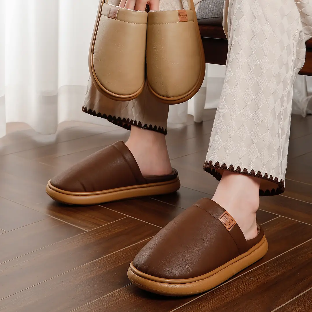 Waterproof Cotton Slippers for Men, Autumn and Winter 2026 New Style, Indoor Home Thick-Soled Fleece-Lined Warm Couple Cotton Slippers for Women Winter
