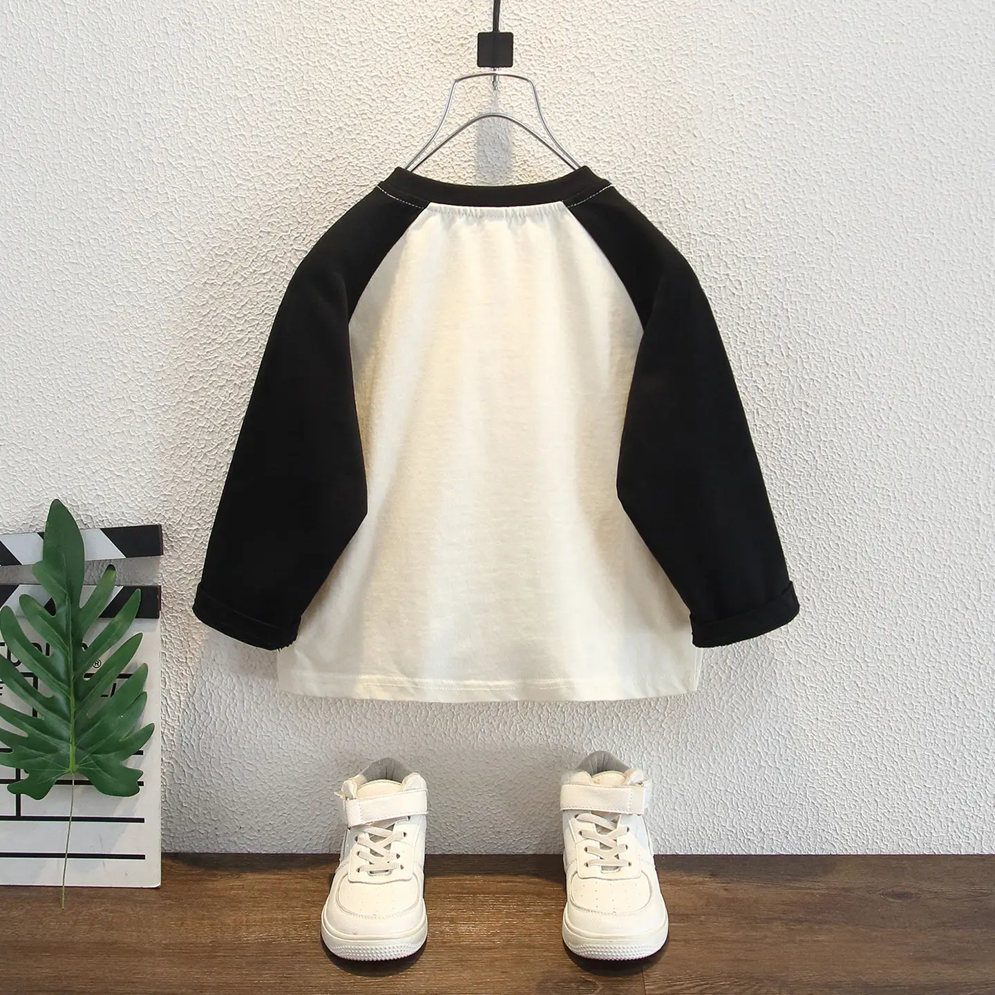 Boys Cotton Raglan Sleeve T-Shirt Cartoon Design Medium - Image 2