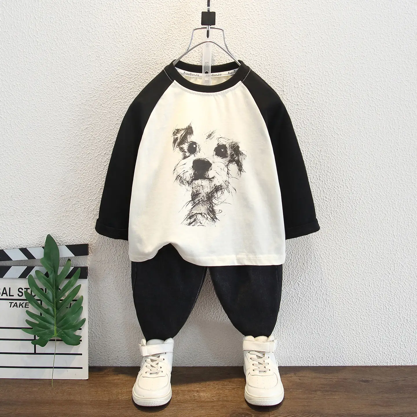 Boys Cotton Raglan Sleeve T-Shirt Cartoon Design Medium - Image 4