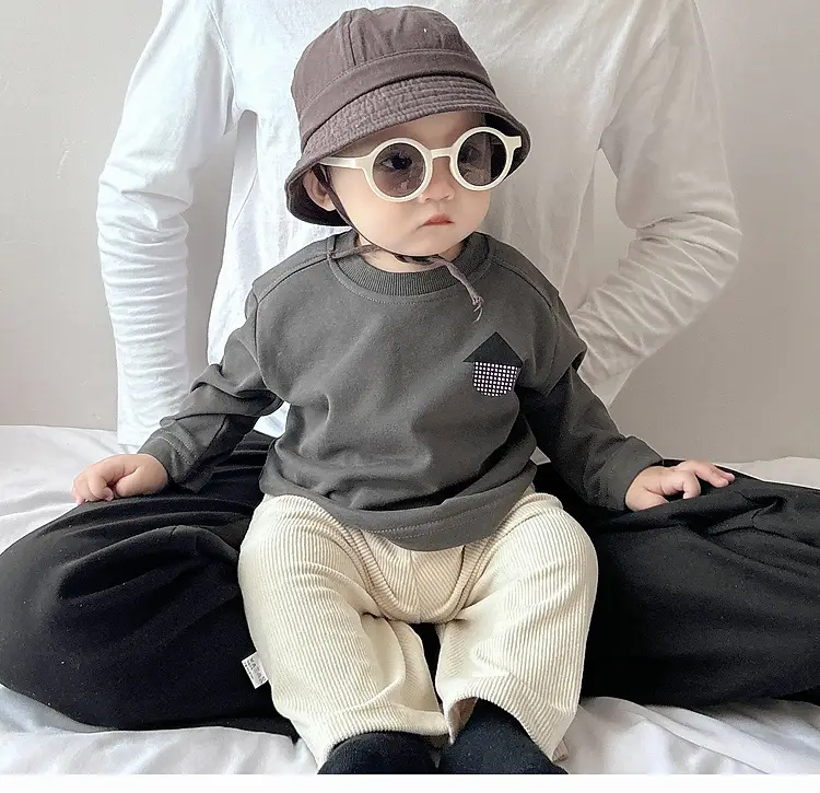 Baby Long Sleeve T-Shirt Cream Korean Style — feature 1