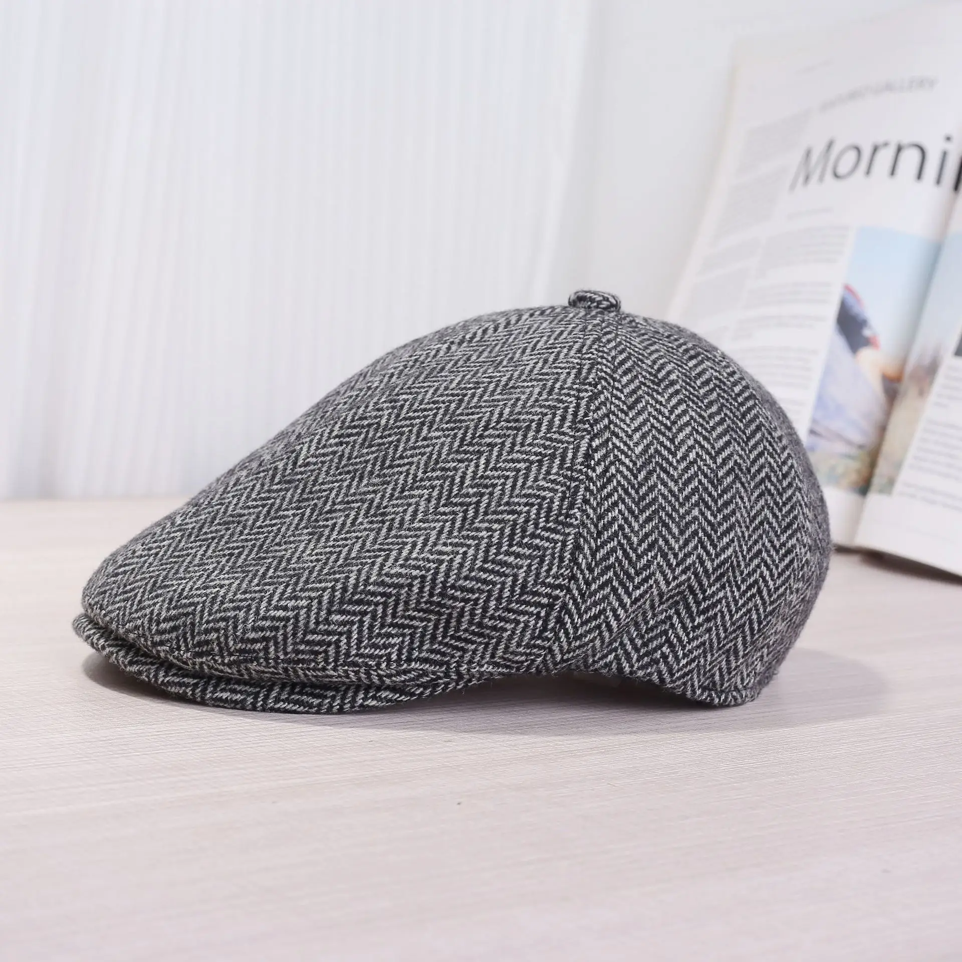 Women Duckbill Cap Autumn Winter Retro Brown Grey — feature 6
