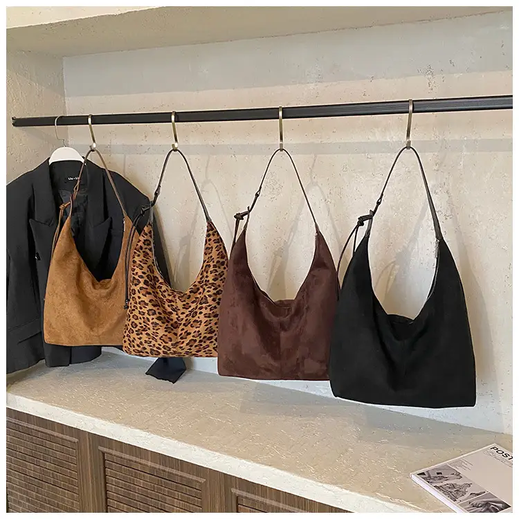 Frosted Armpit Bag Women Brown 2025 — feature 12