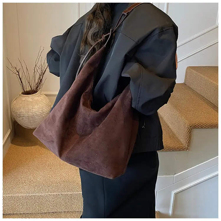 Frosted Armpit Bag Women Brown 2025 — feature 14
