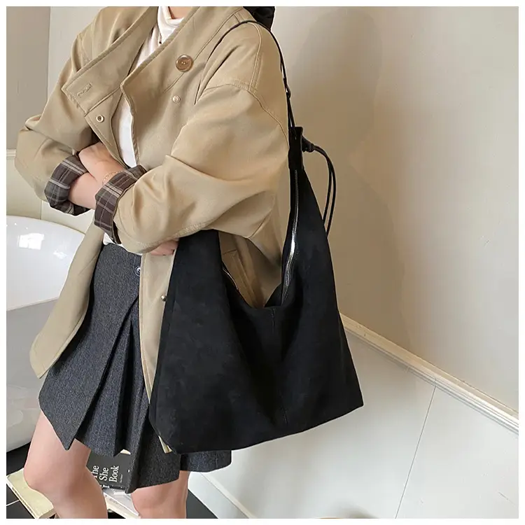 Frosted Armpit Bag Women Brown 2025 — feature 15
