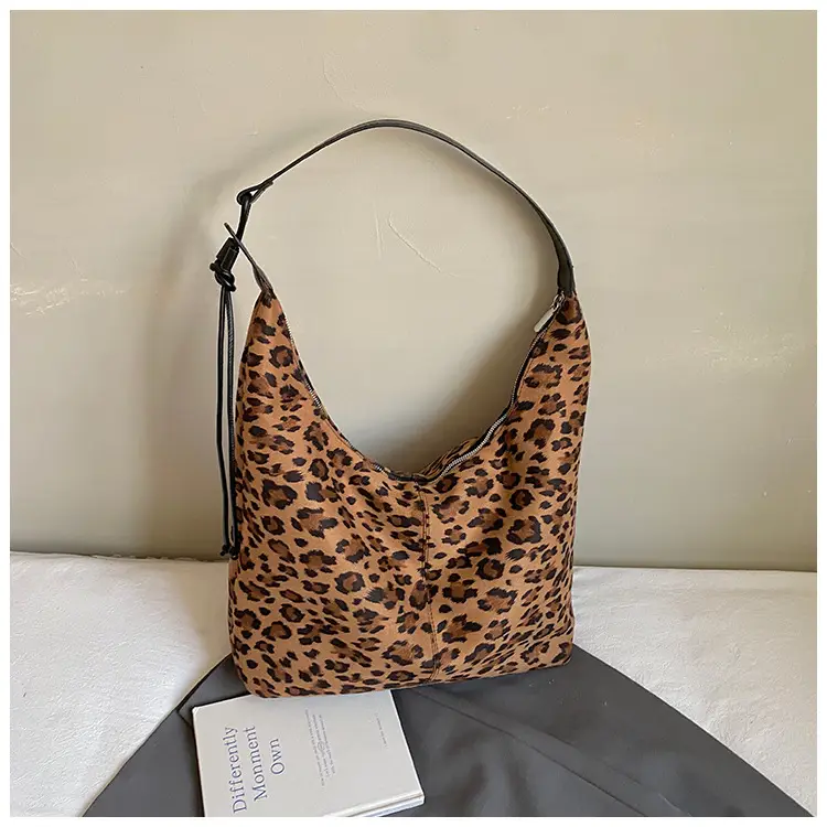 Frosted Armpit Bag Women Brown 2025 — feature 23