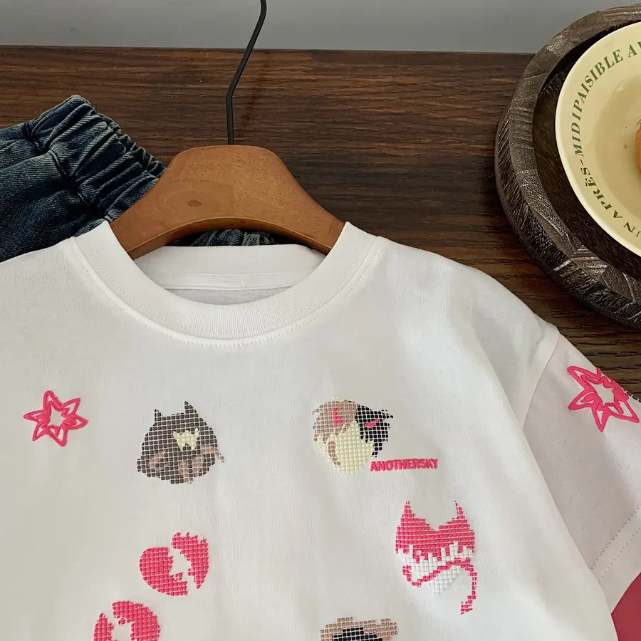 Girls Black Floral Long Sleeve T-Shirt 2025 — feature 3