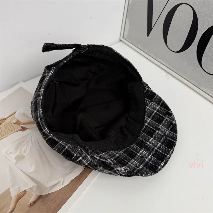 New British Style Plaid Cap for Women Autumn Casual Reversible - Image 4